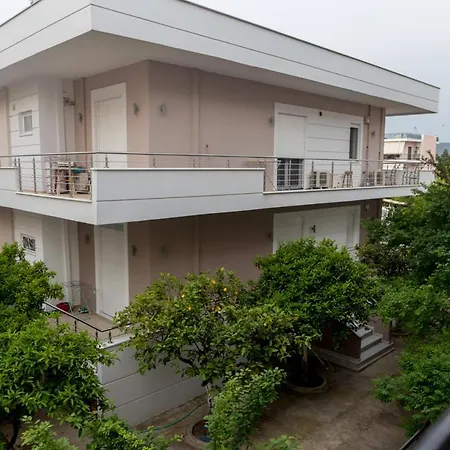 Apartament W Nea Artaki